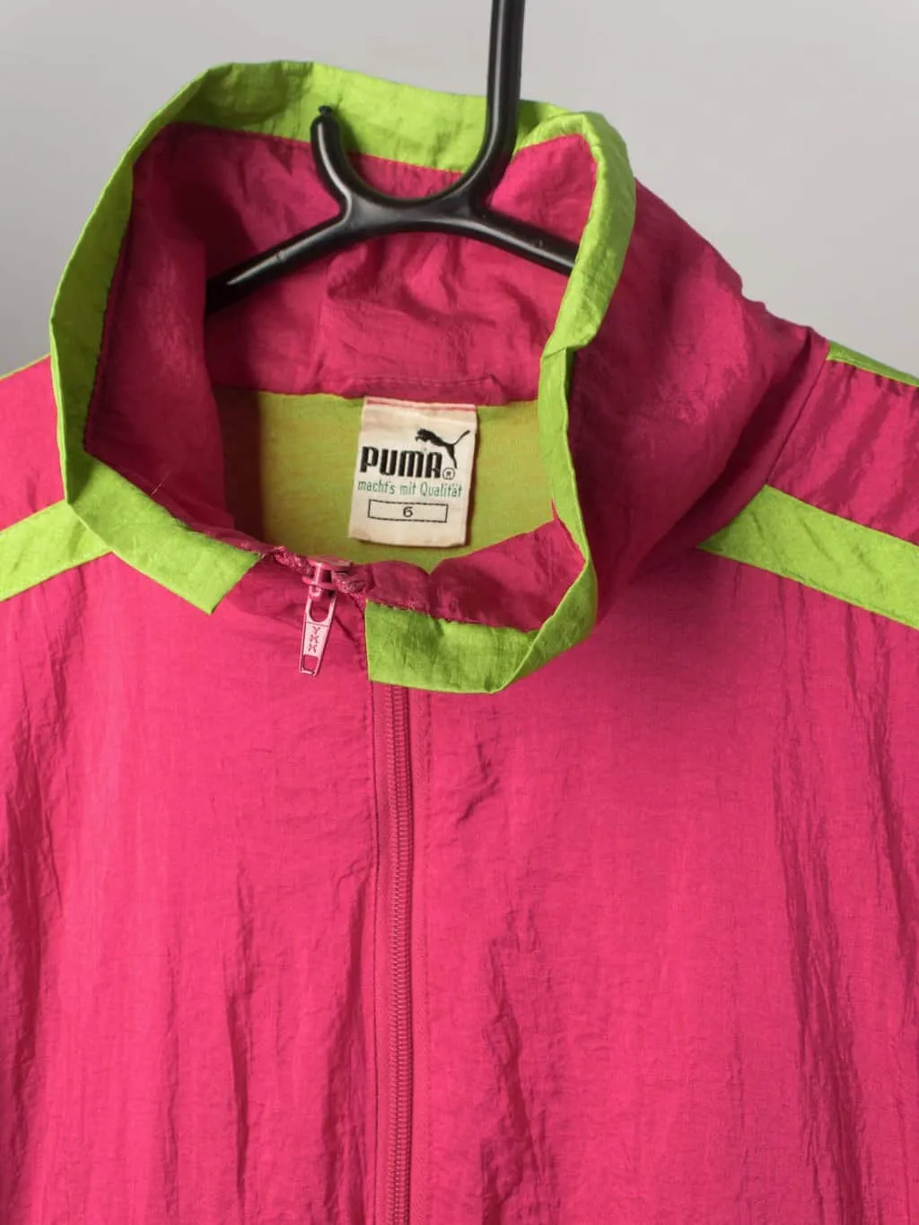 90s vintage Puma shell jacket 1/4 zip ski jacket with skier and lime green details – Large