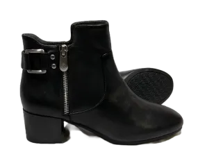 ADRIENNE VITTADINI Women's •MELLO •Ankle Bootie Black Leather 6M