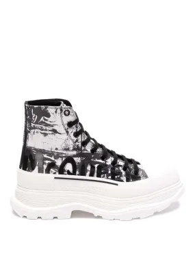 Alexander Mcqueen Tread Slick Boots