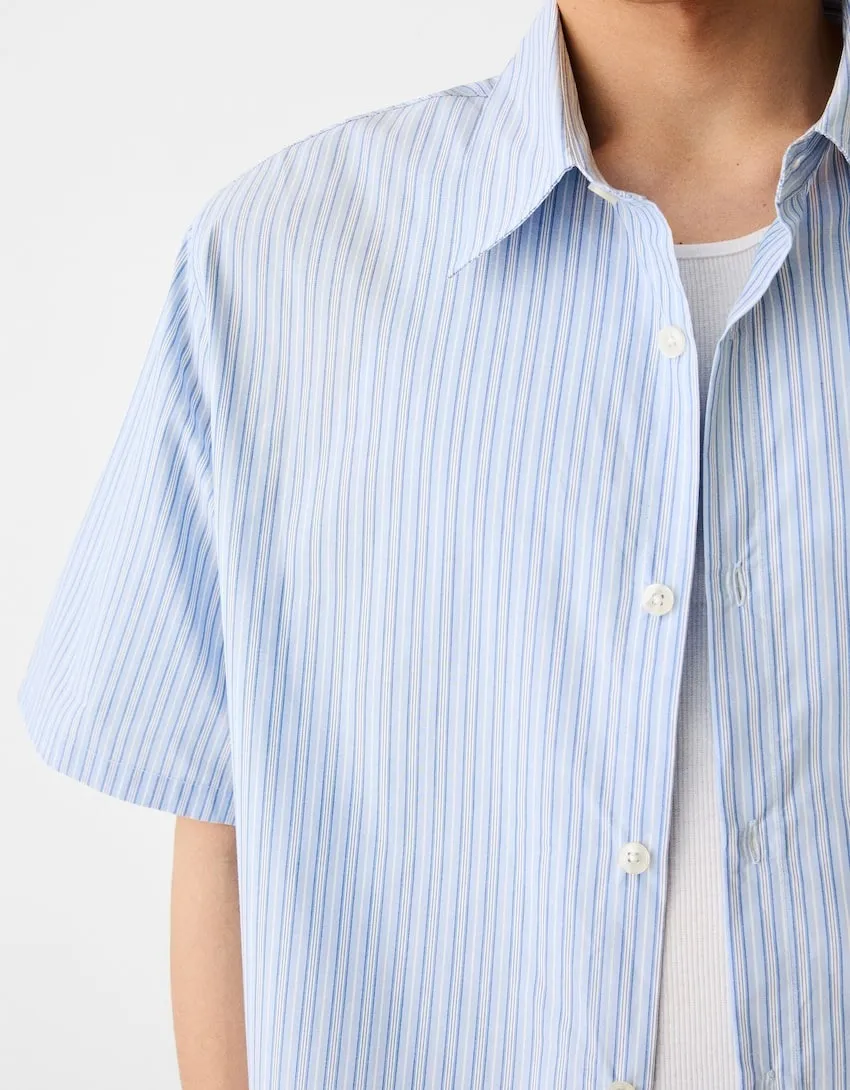 Bershka  |Stripes Short Sleeves Shirts