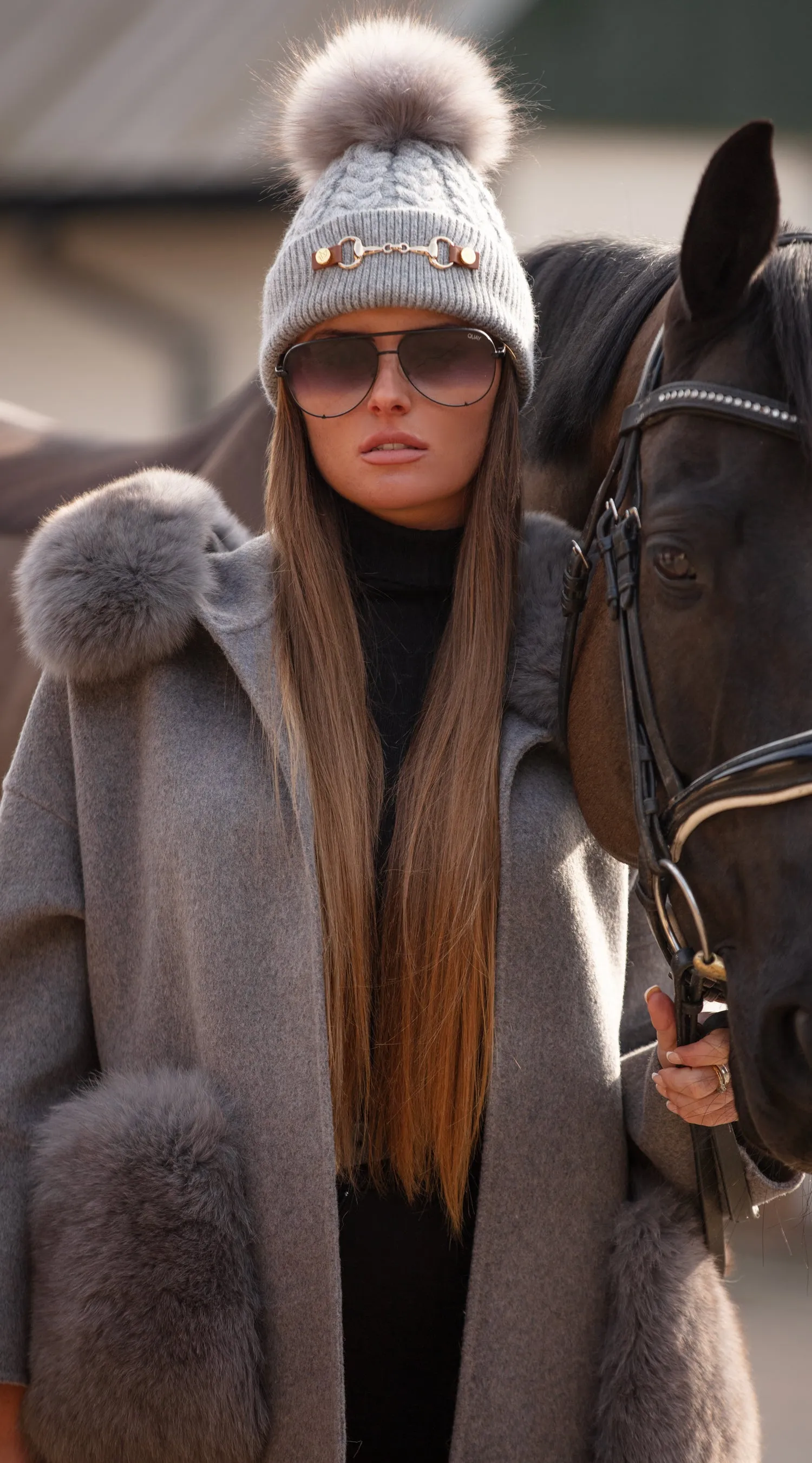 Burley Pom Pom Hat - Grey