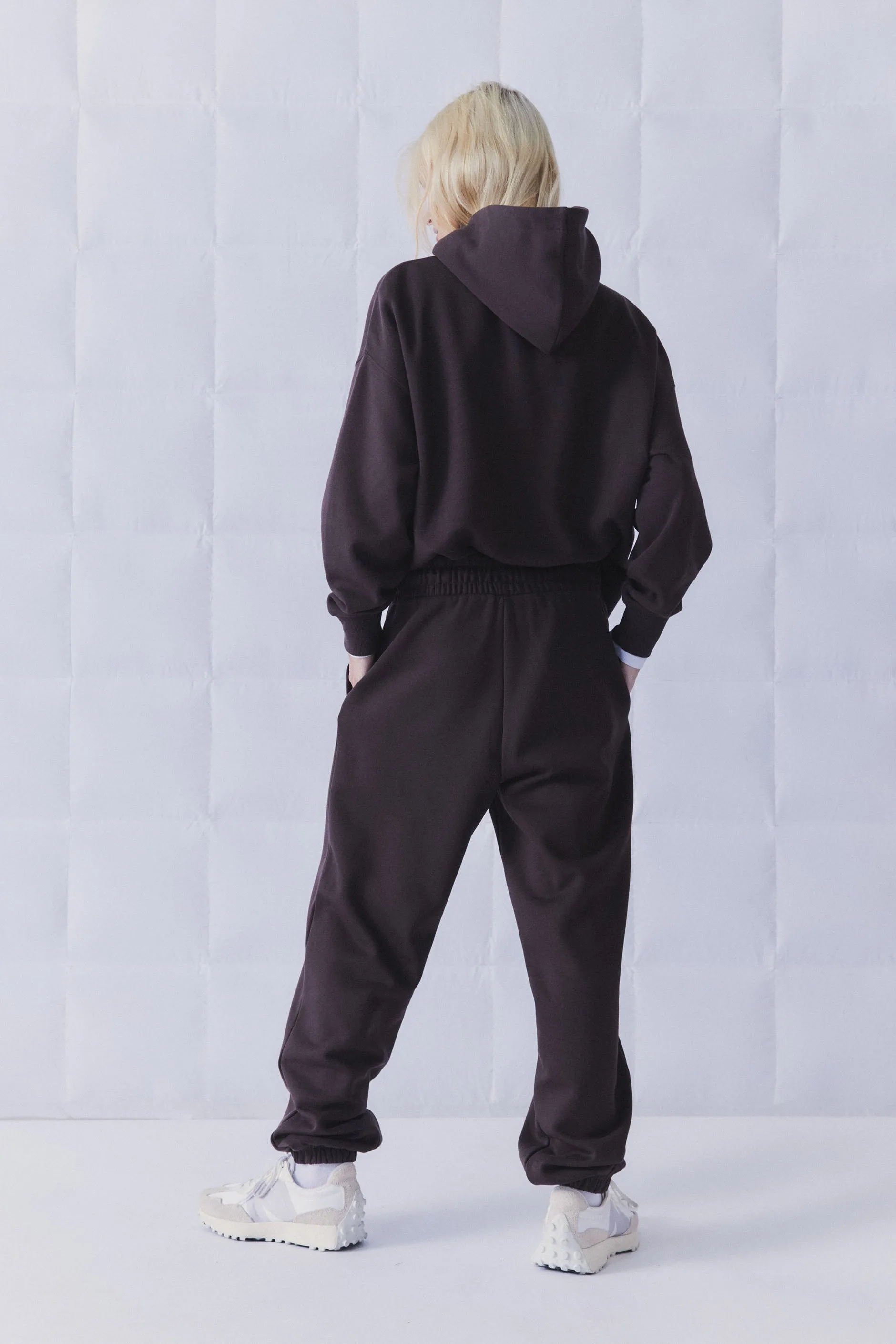 D-Luxe Essential Track Pant