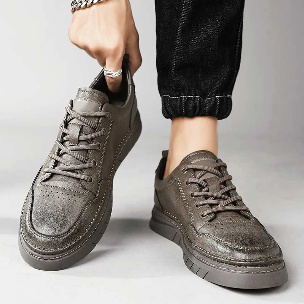 Khaki plain thread accents casual shoe sneaker