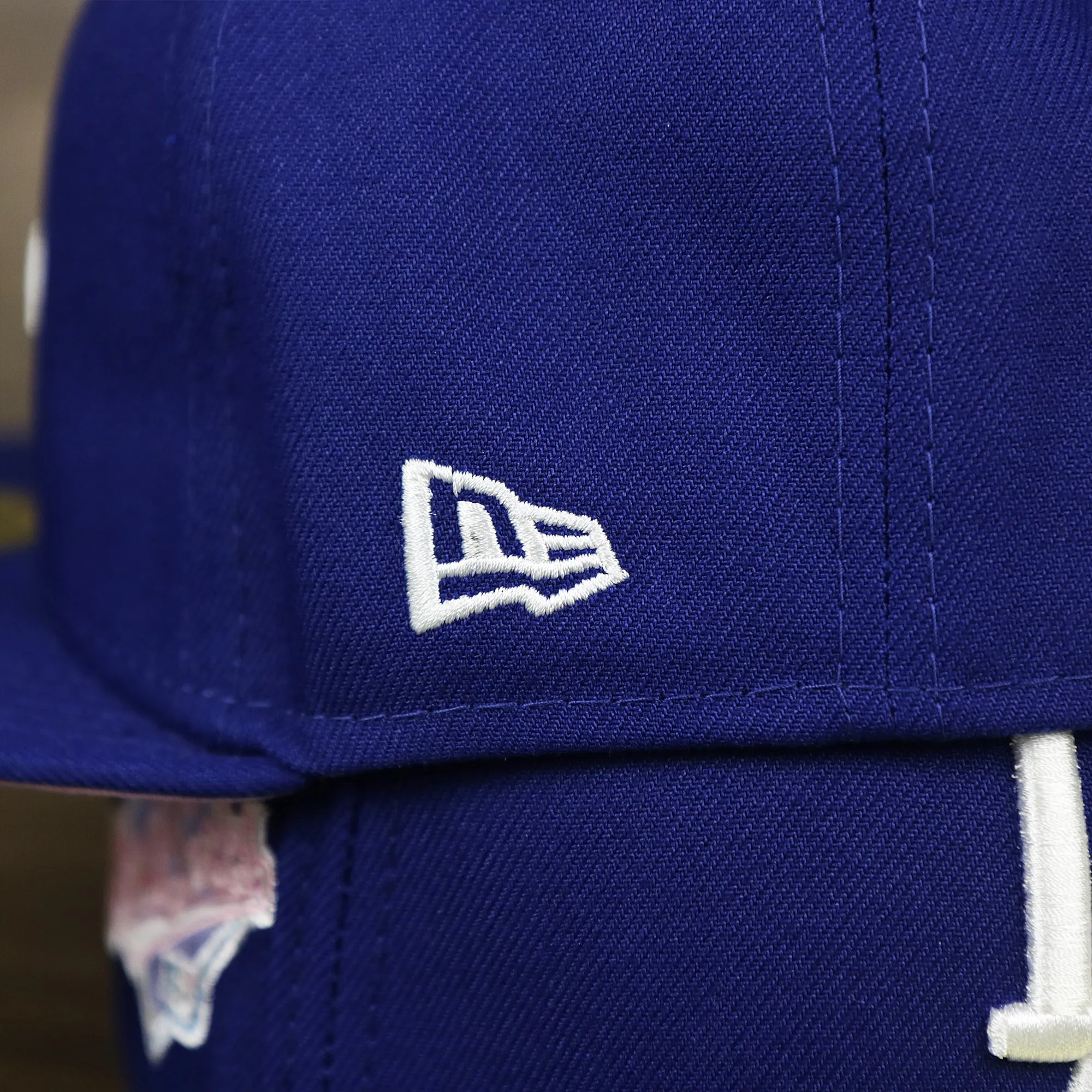 Los Angeles Dodgers Pop Sweat Pastel World Series Side Patch Fitted Cap With Pink Undervisor | Royal Blue 59Fifty Cap