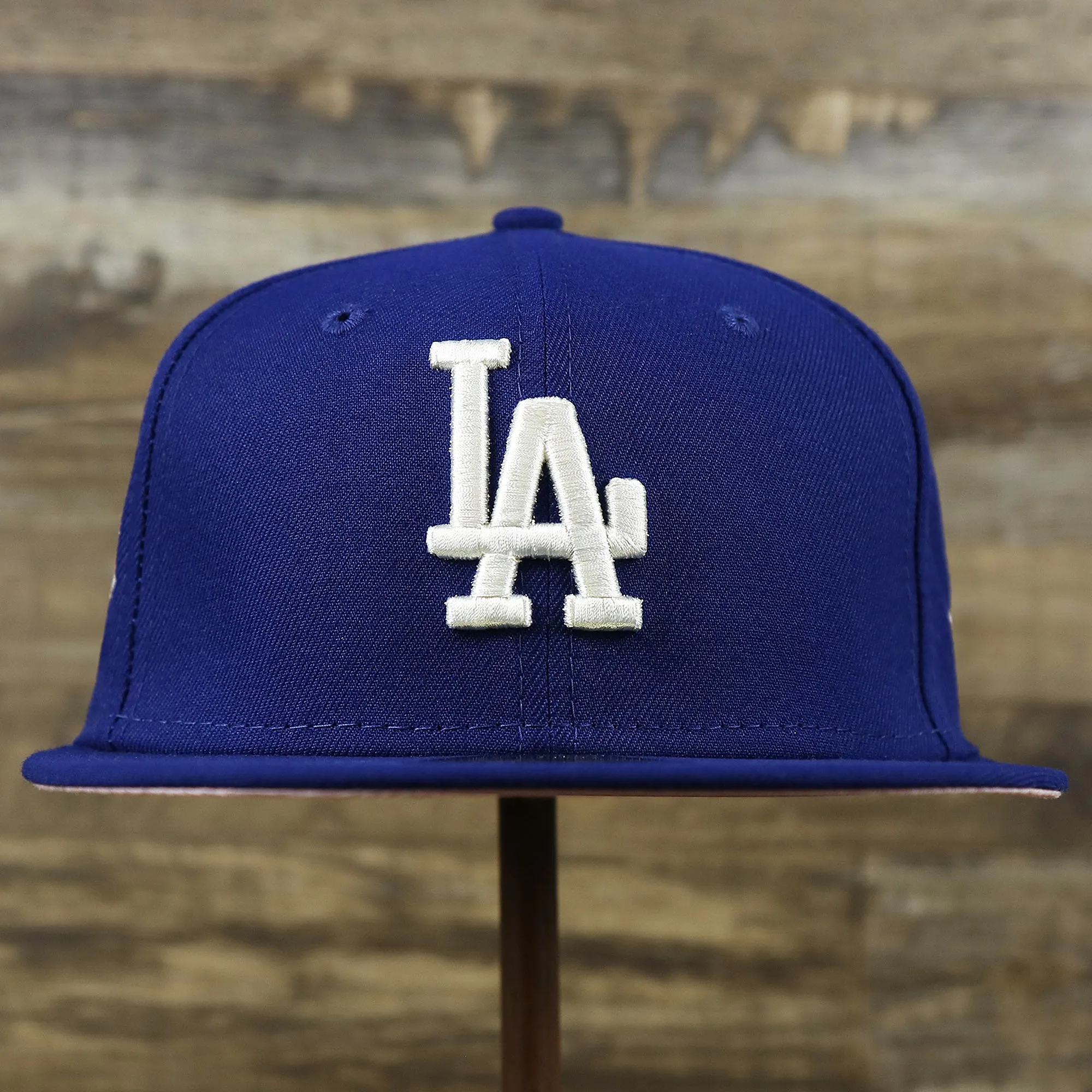 Los Angeles Dodgers Pop Sweat Pastel World Series Side Patch Fitted Cap With Pink Undervisor | Royal Blue 59Fifty Cap