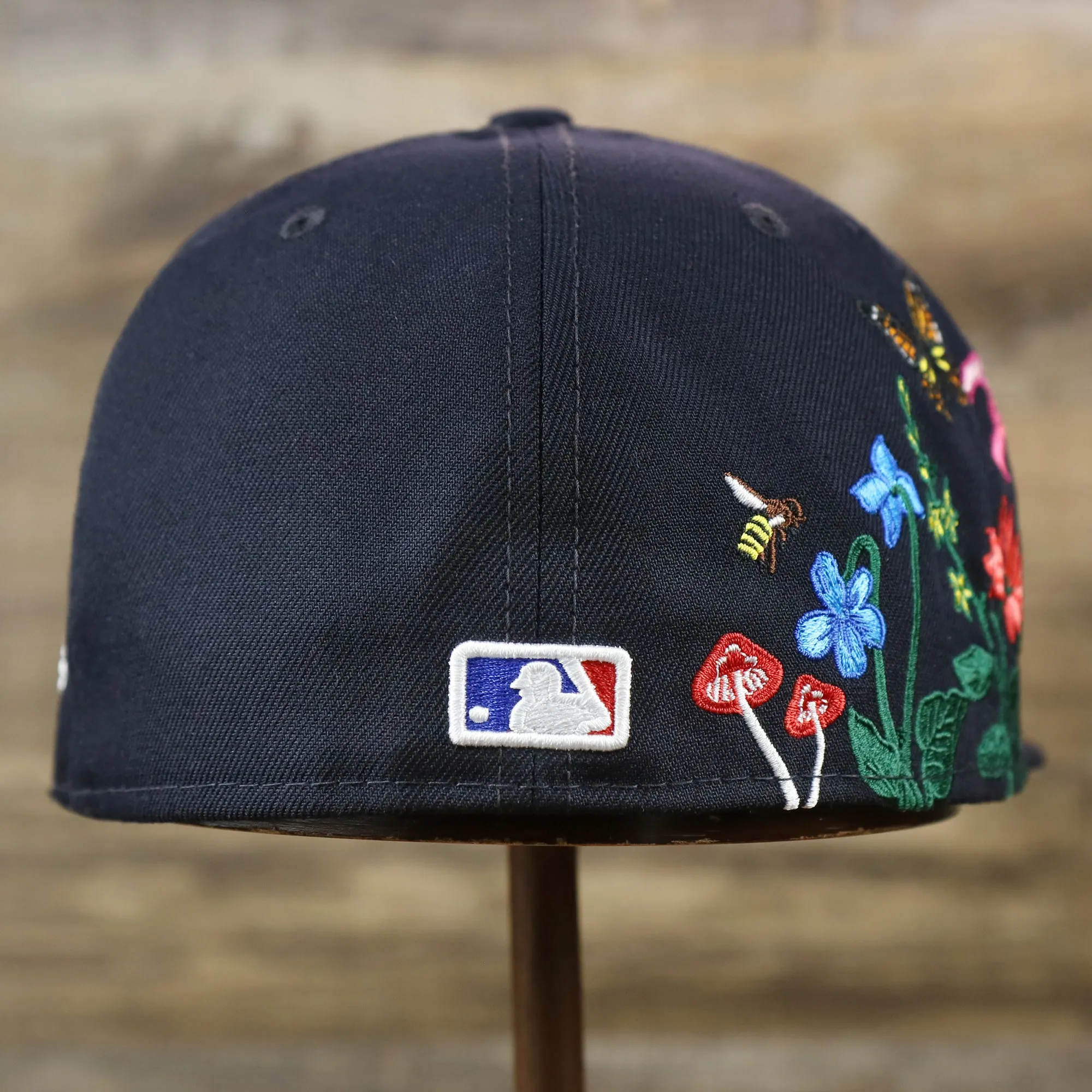 New York Yankees Gray Bottom Bloom Spring Embroidery 59Fifty Fitted Cap | Navy Blue 5950 Cap