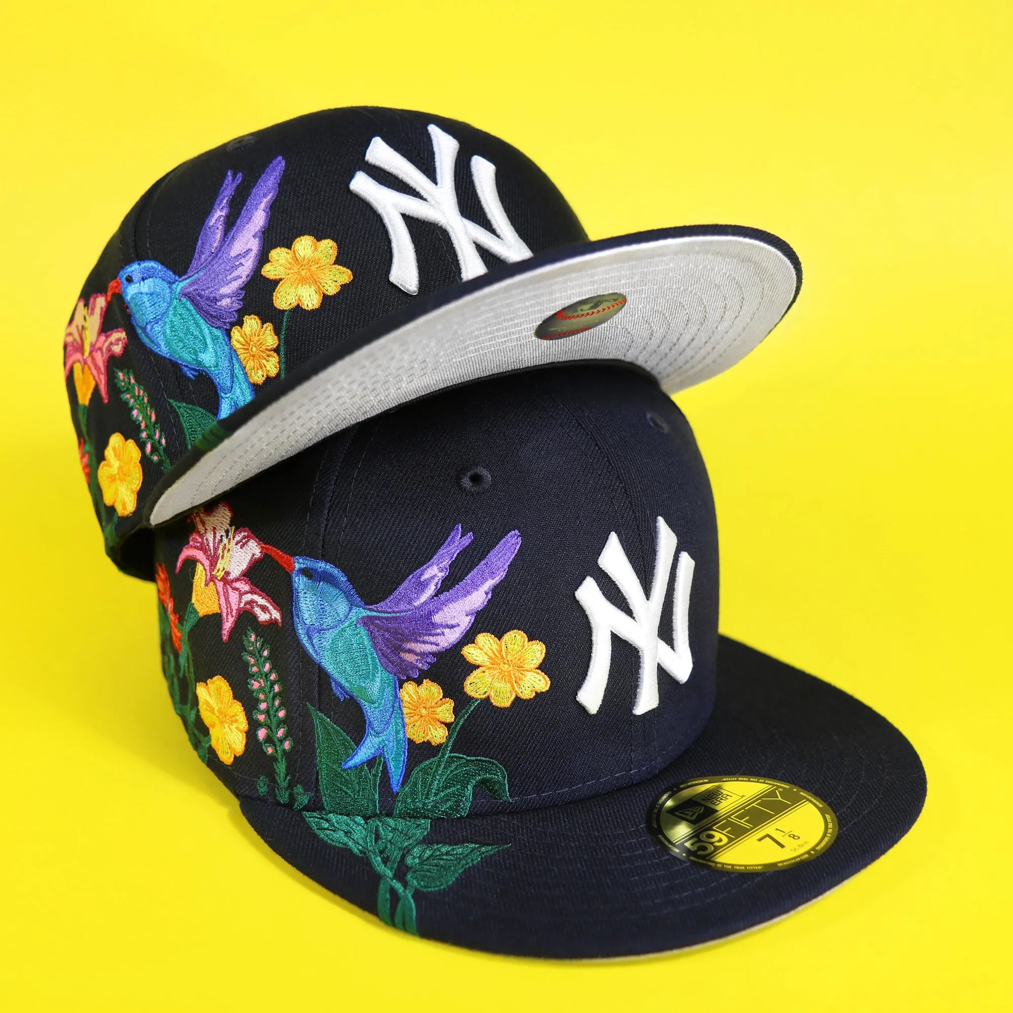 New York Yankees Gray Bottom Bloom Spring Embroidery 59Fifty Fitted Cap | Navy Blue 5950 Cap