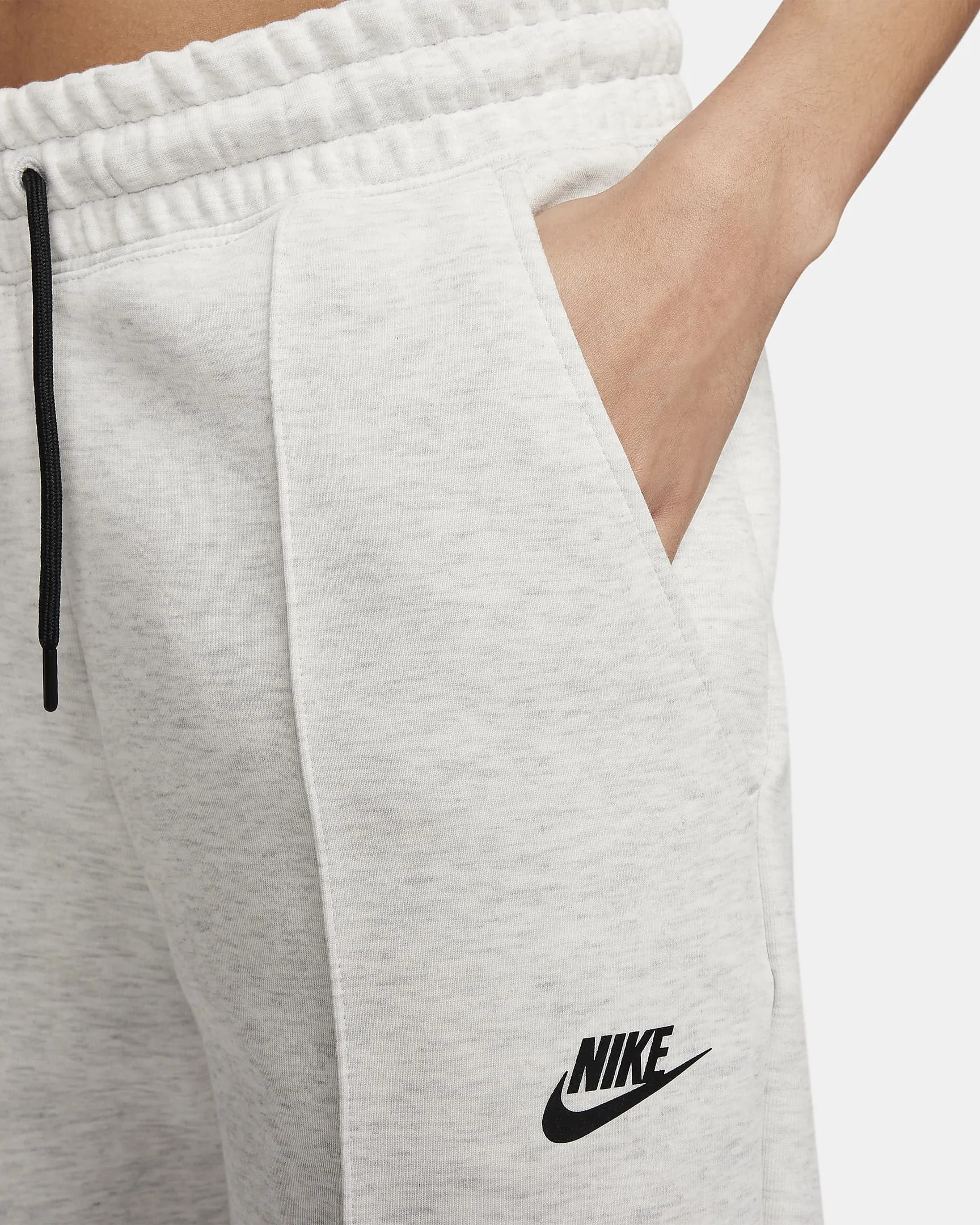 Nike  |Nike Sportswear Tech Fleece