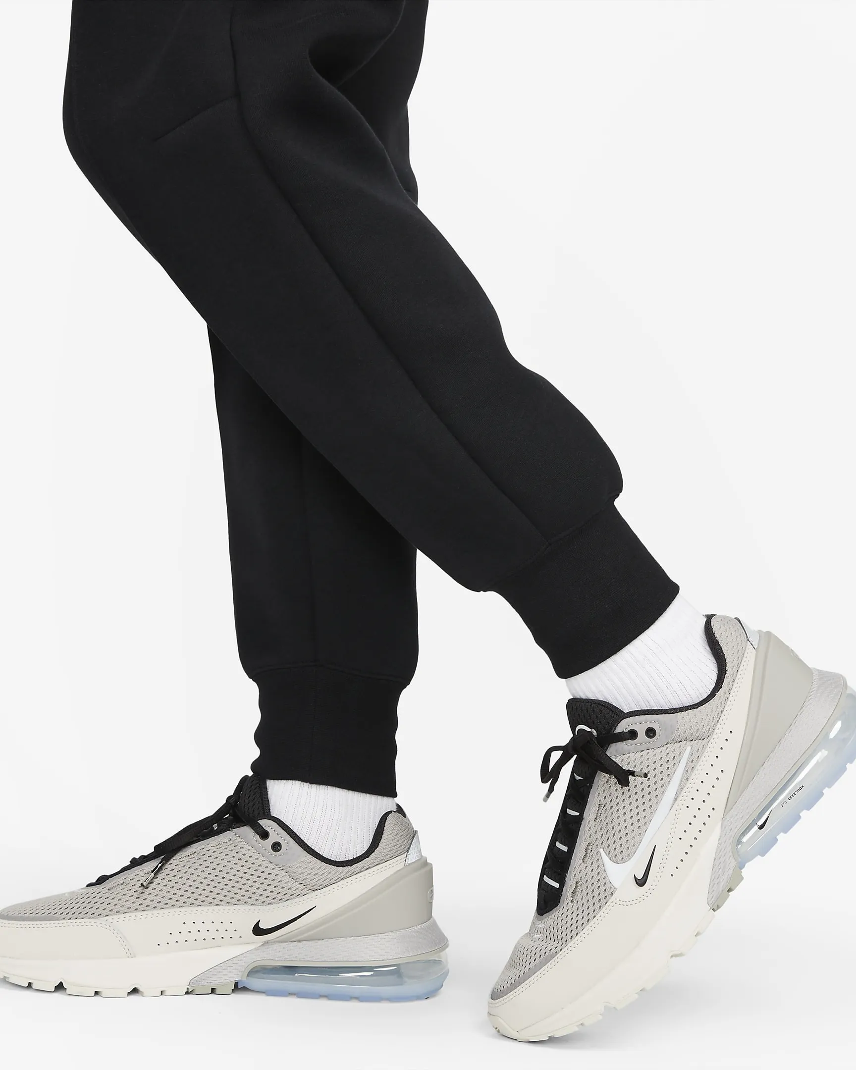 Nike  |Nike Sportswear Tech Fleece