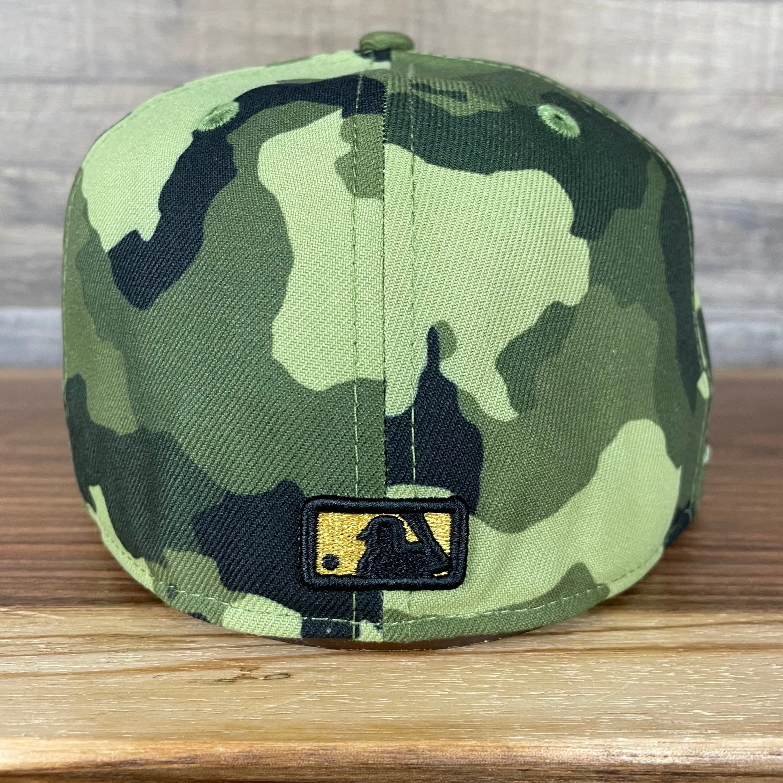 Philadelphia Phillies 2022 Armed Forces Day / Memorial Day Side Patch 59Fifty Fitted Cap | Camo