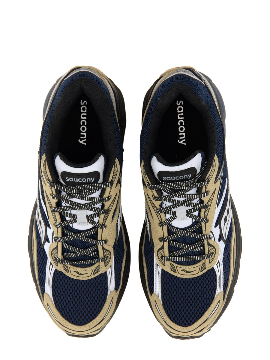 SAUCONY      PROGRID OMNI 9 SNEAKER