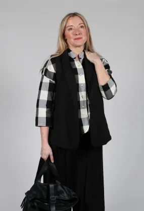 Sleeveless Blazer CC in Black