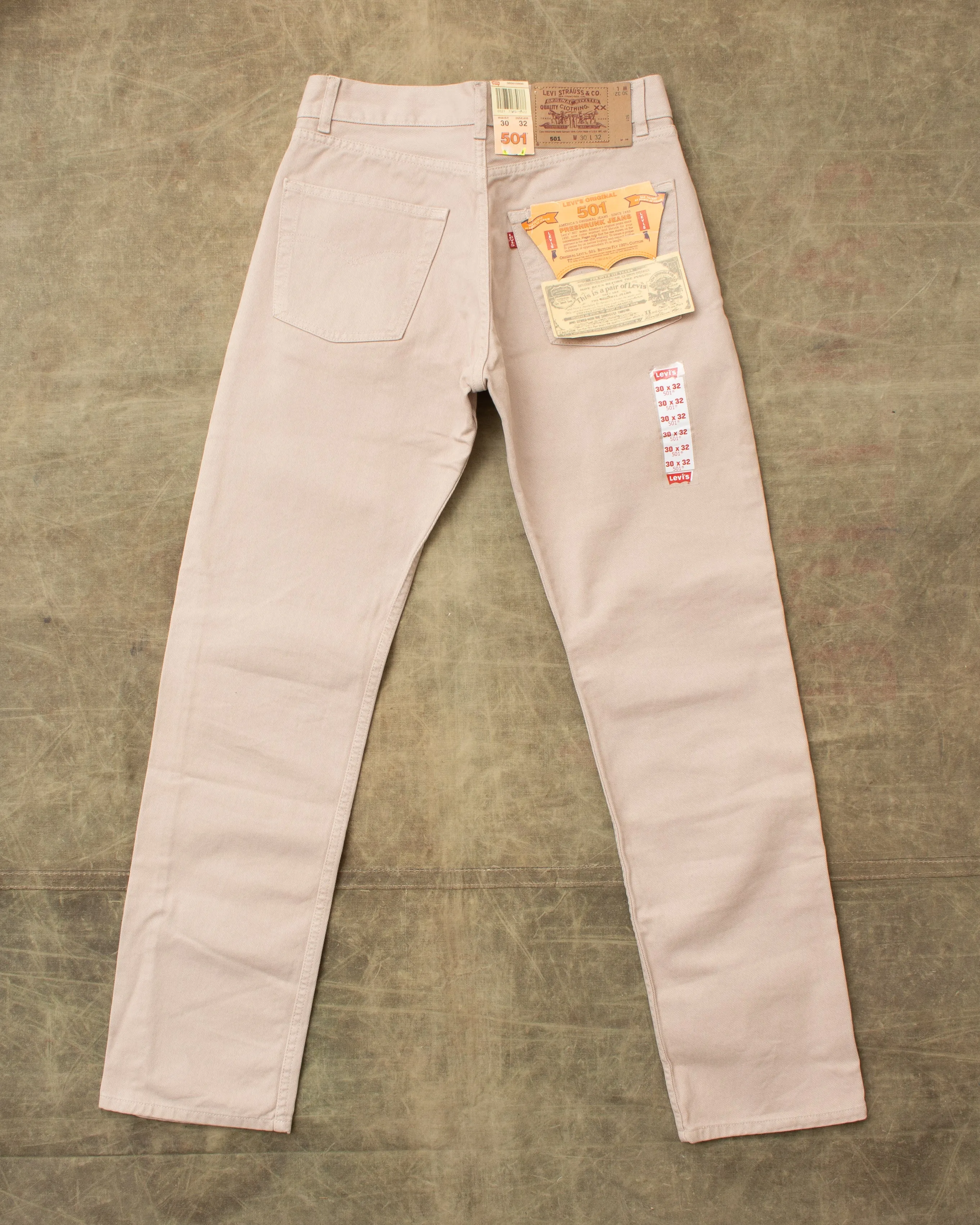 Vintage 1993 Made in USA Dead Stock Levi's 501 Beige Jeans W 30 / L 32